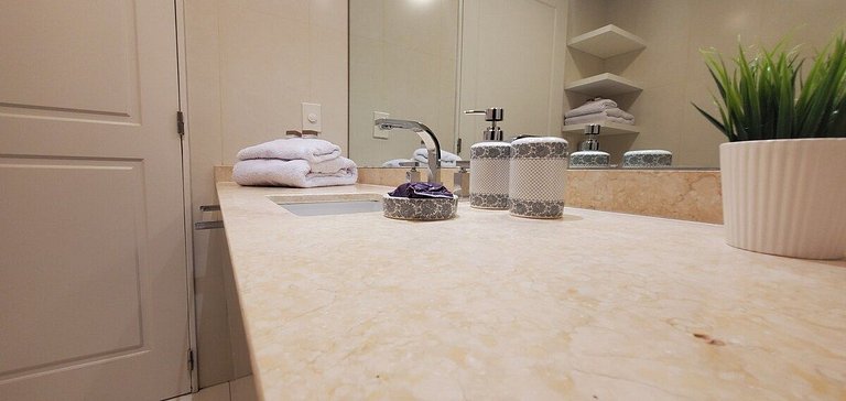 Puerto Madero 40th Floor River View 67 sqm