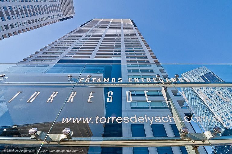 Puerto Madero 40th Floor River View 67 sqm