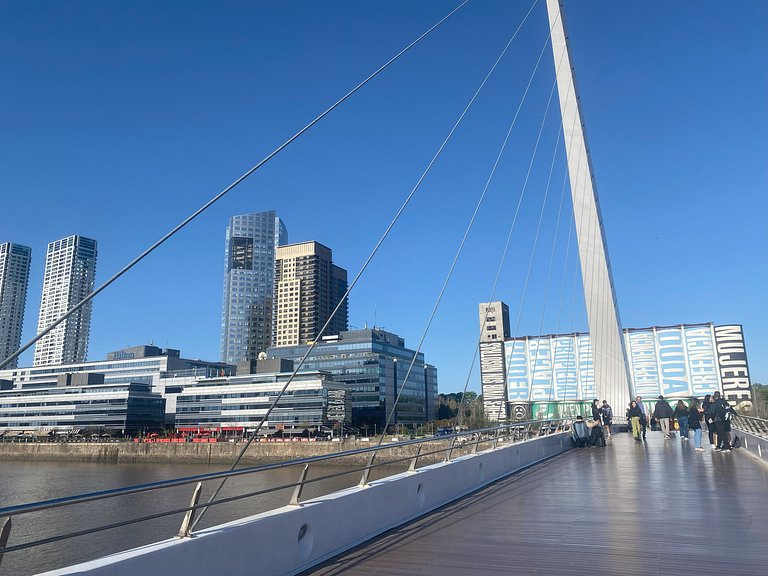 Puerto Madero 20th Floor River View in front of Hilton