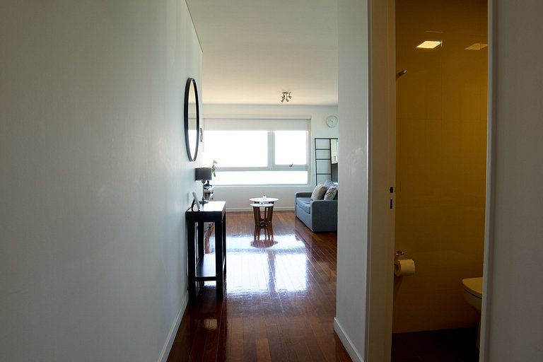 Puerto Madero 38th Floor River View In Front of the Hilton