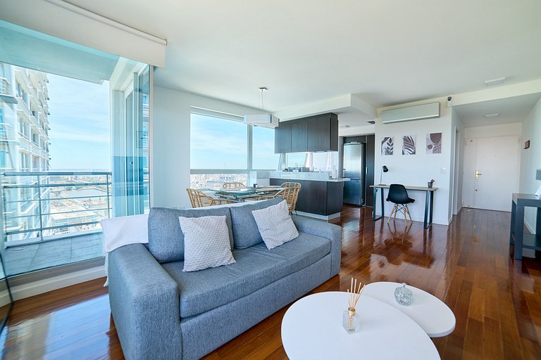 Puerto Madero 38th Floor River View In Front of the Hilton