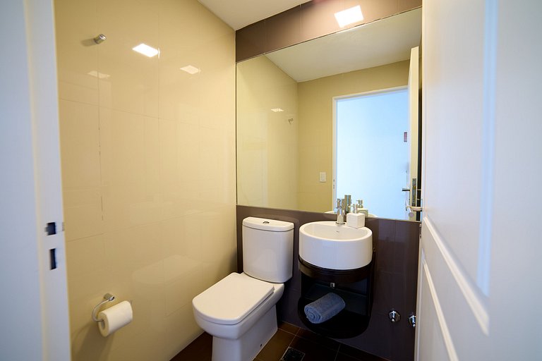 Puerto Madero 38th Floor River View In Front of the Hilton