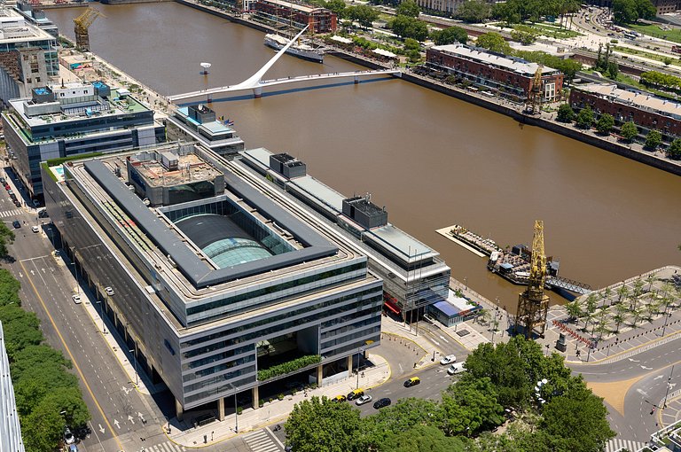 Puerto Madero Piso 38 Vista Río Frente al Hilton