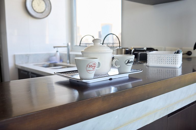 Puerto Madero 20th Floor River View in front of Hilton