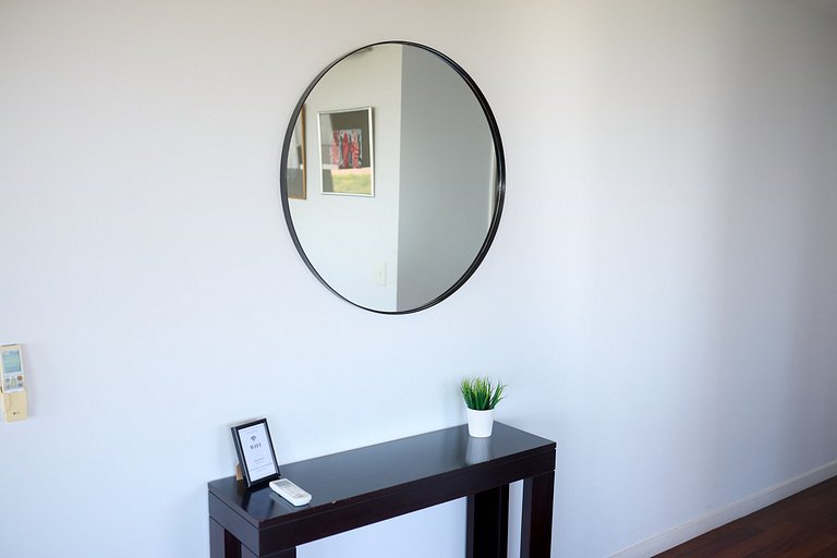 Puerto Madero 20th Floor River View in front of Hilton