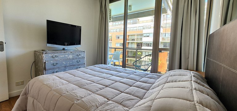 1BR Puerto Madero Pool View al lado Hotel Madero