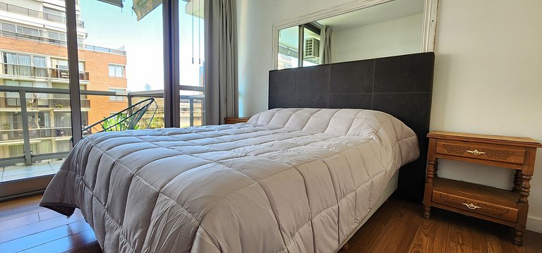 1BR Puerto Madero Pool View al lado Hotel Madero