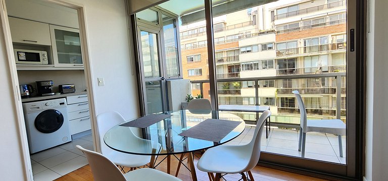 1BR Puerto Madero Pool View al lado Hotel Madero