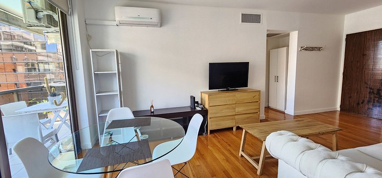 1BR Puerto Madero Pool View al lado Hotel Madero