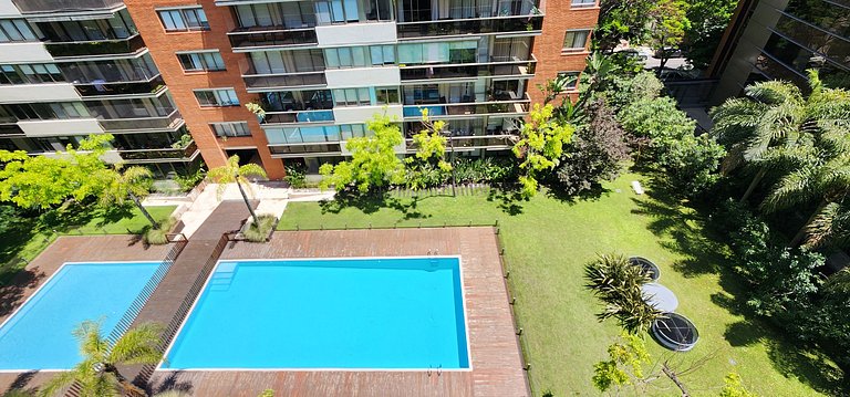1BR Puerto Madero Pool View al lado Hotel Madero
