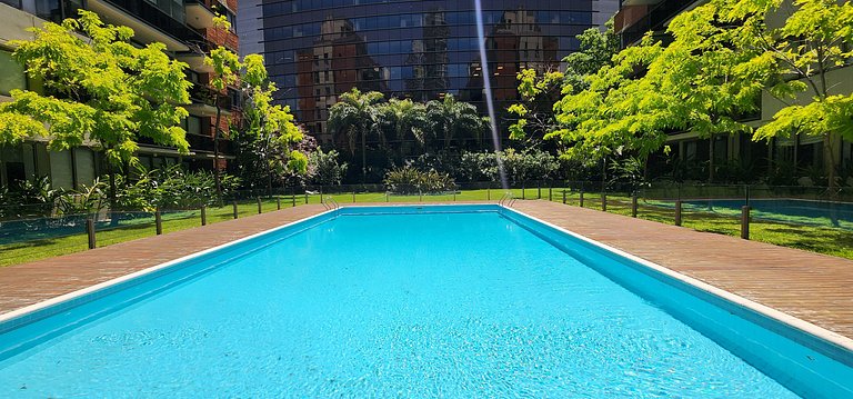 1BR Puerto Madero Pool View al lado Hotel Madero