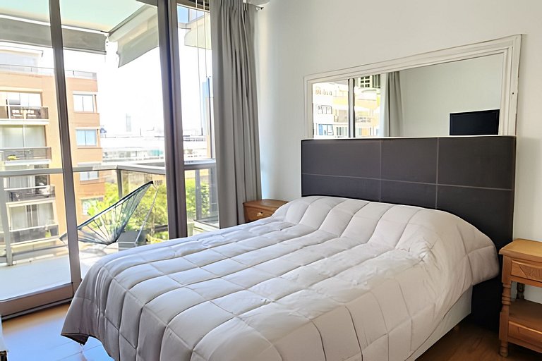 1BR Puerto Madero Pool View al lado Hotel Madero