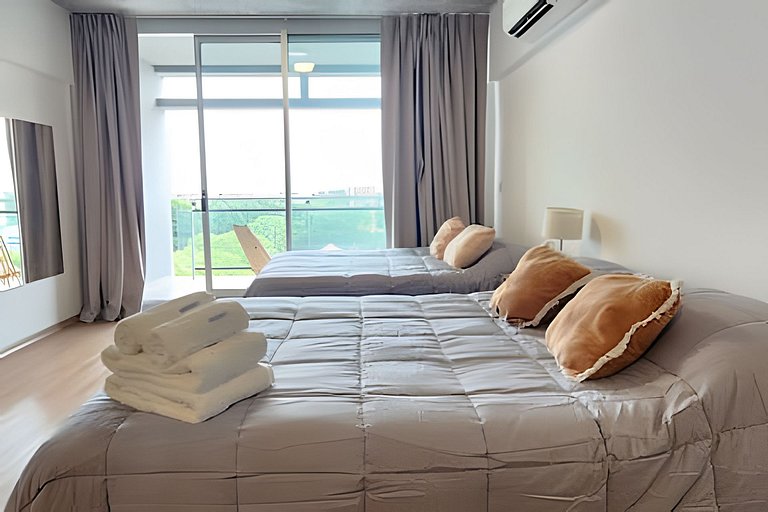 Luxury Loft Piso 9 Vista al Rio 2 Camas Dobles
